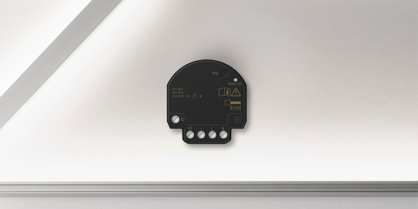 JUNG HOME Jalousieaktor Mini bei Clemens Elektrotechnik in Volkmarsen